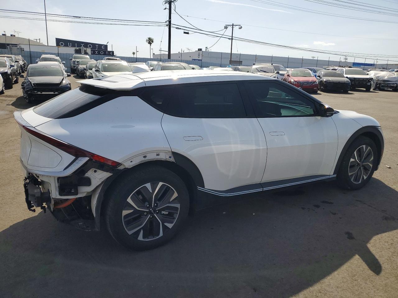 2024 KIA EV6, Light