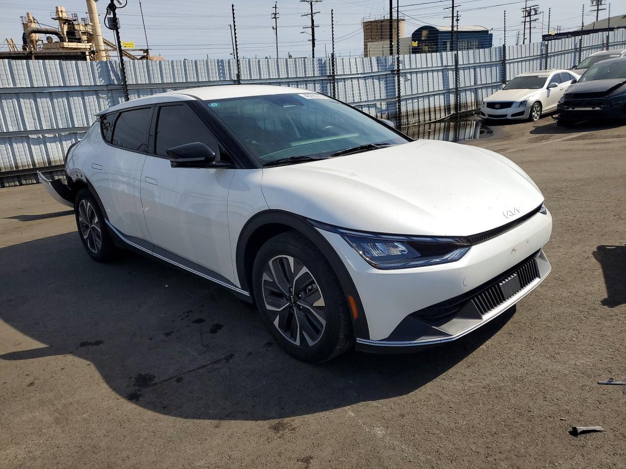 2024 KIA EV6, Light