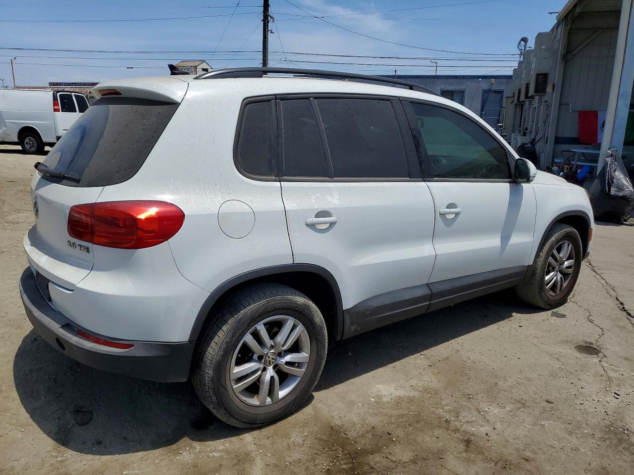 2015 Volkswagen Tiguan, S