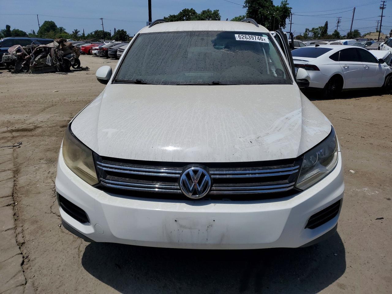 2015 Volkswagen Tiguan, S