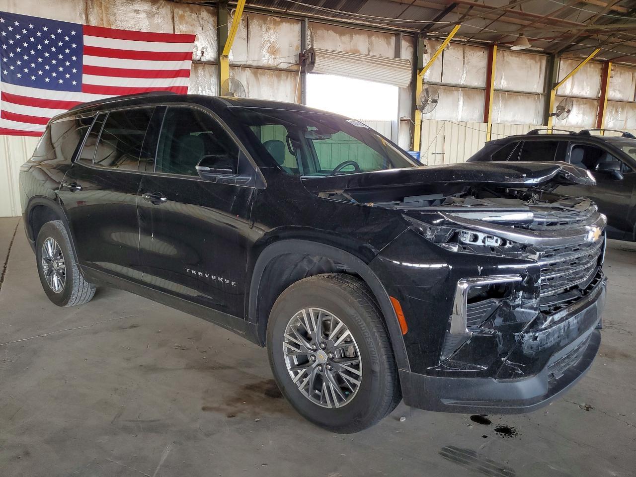 2025 Chevrolet Traverse, LT