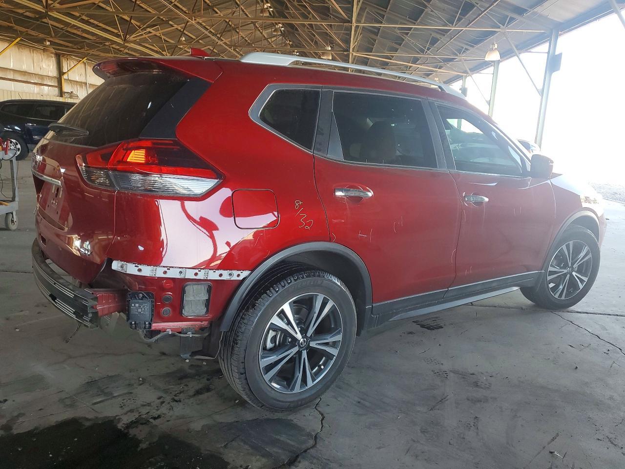 2020 Nissan Rogue, SV