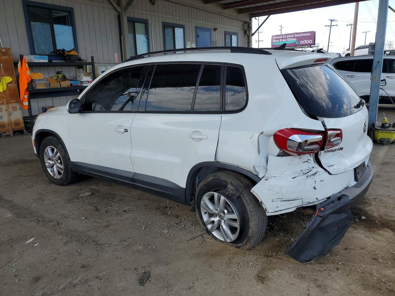 2015 Volkswagen Tiguan, S
