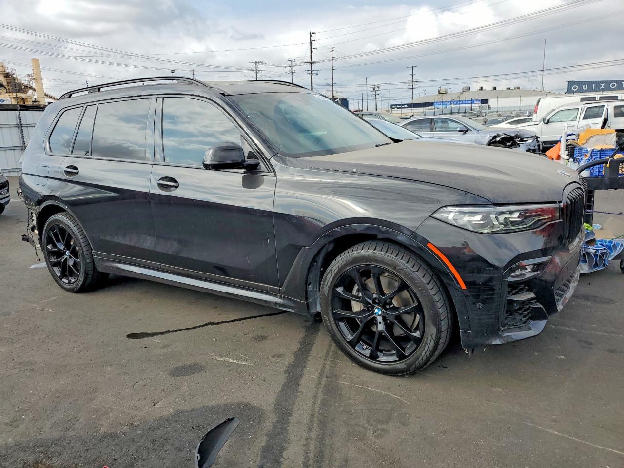 2020 BMW X7, Xdrive40I