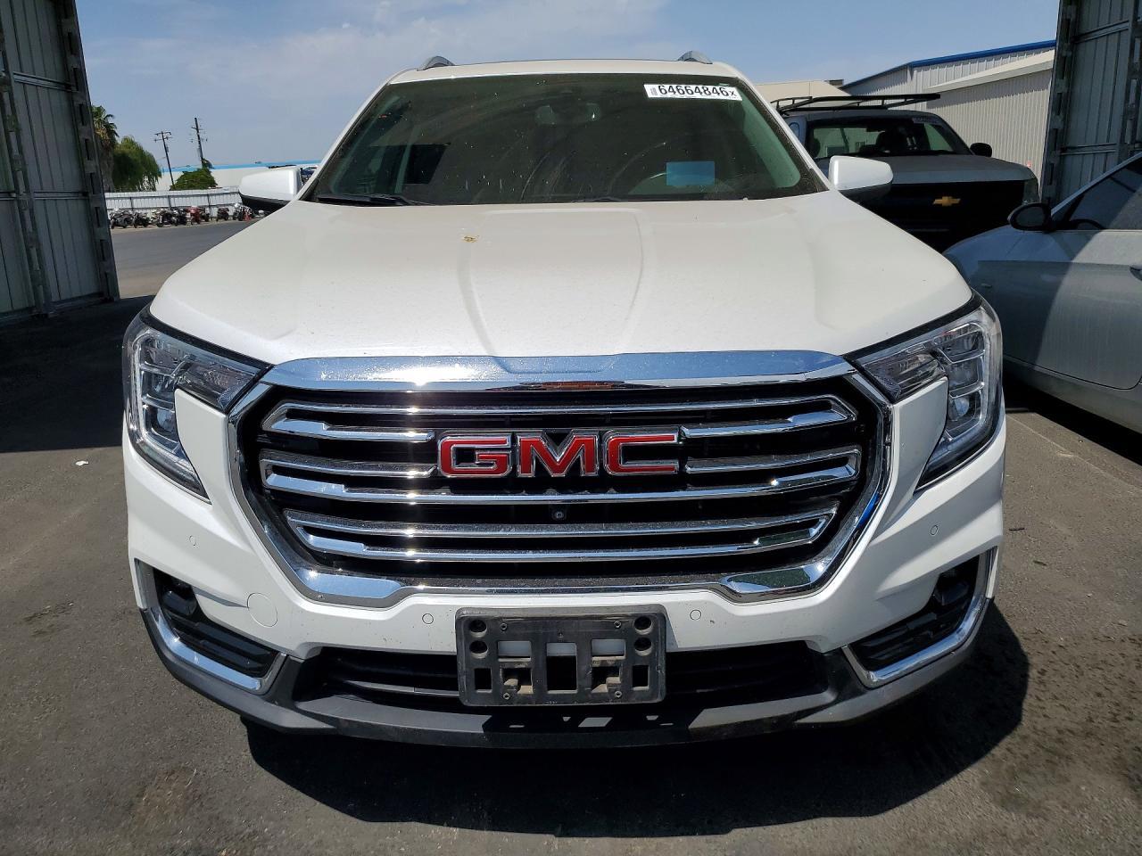 2023 GMC Terrain, Slt