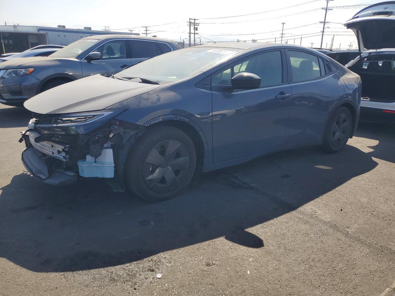 2025 Toyota Prius, SE