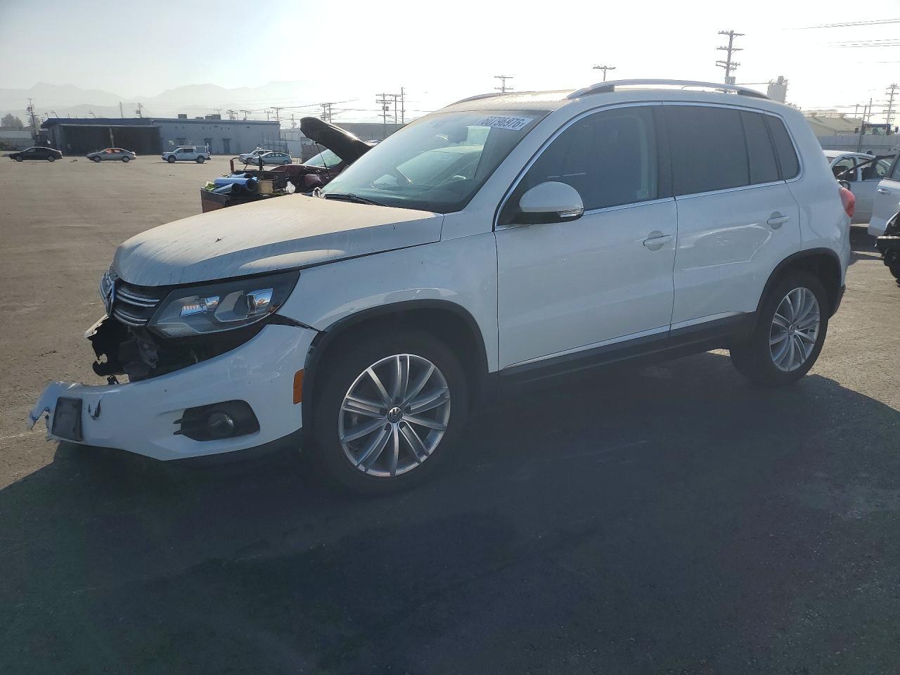 2016 Volkswagen Tiguan, S