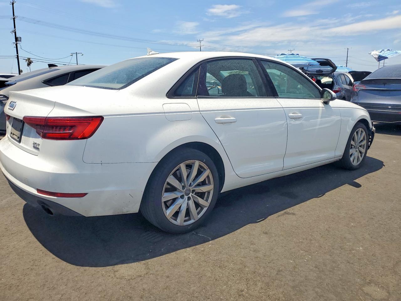 2017 Audi A4, Premium