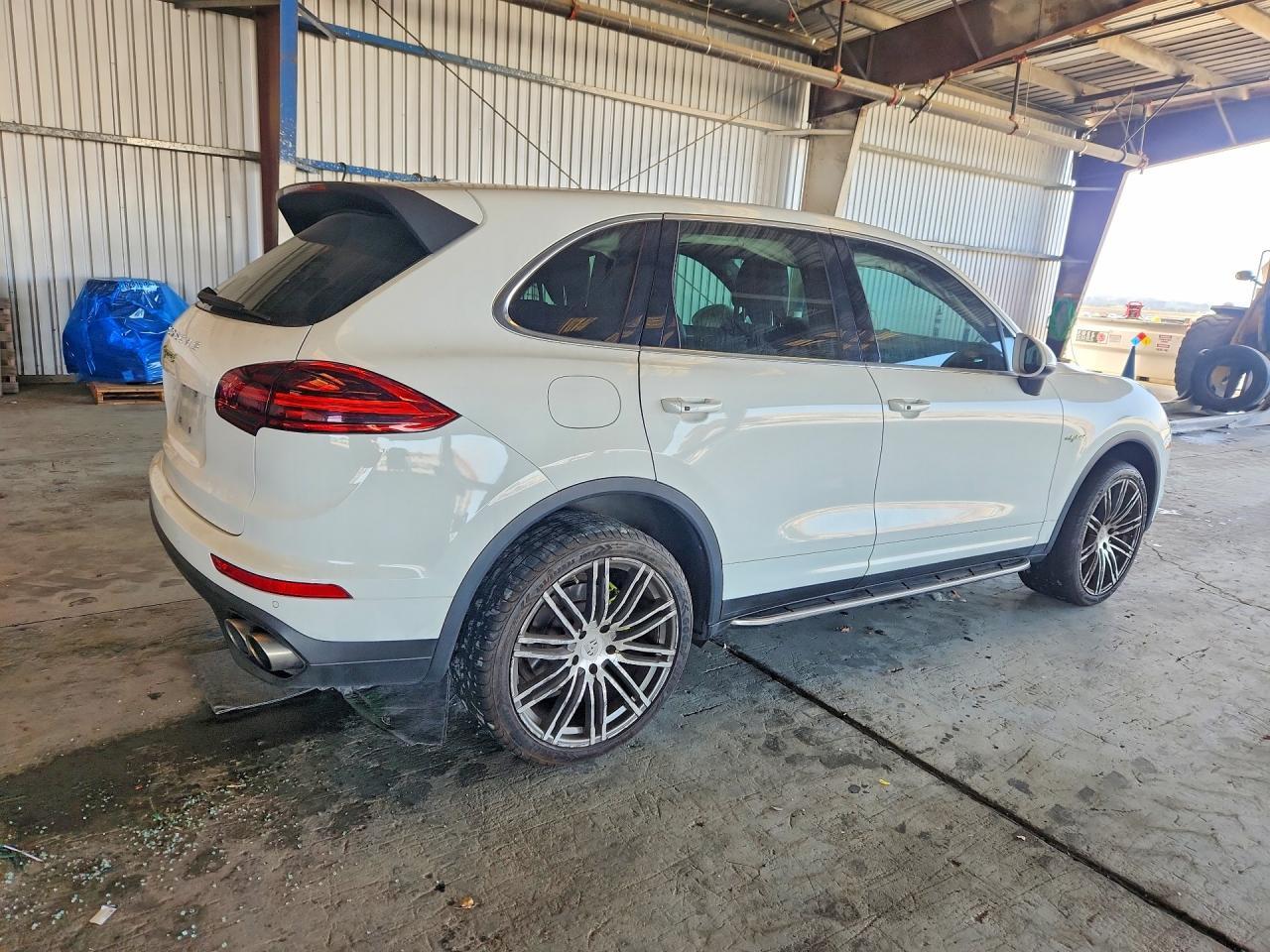2016 Porsche Cayenne, Se Hybrid