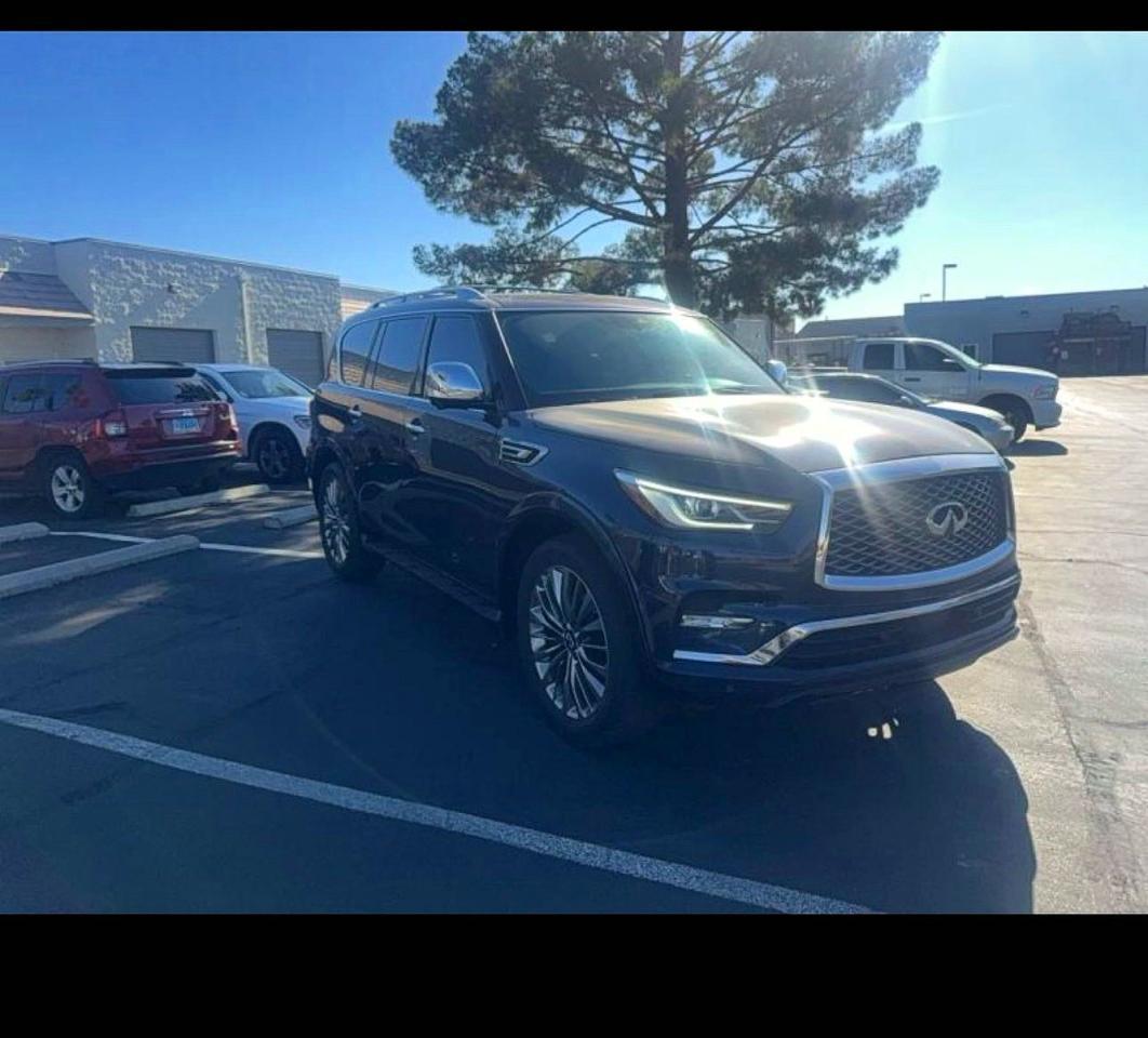 2019 Infiniti QX80, Luxe