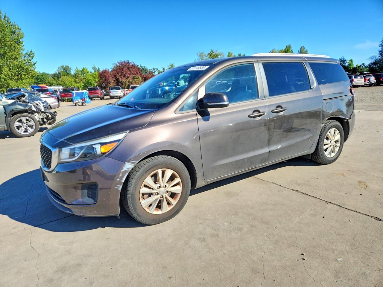 2016 KIA Sedona, LX
