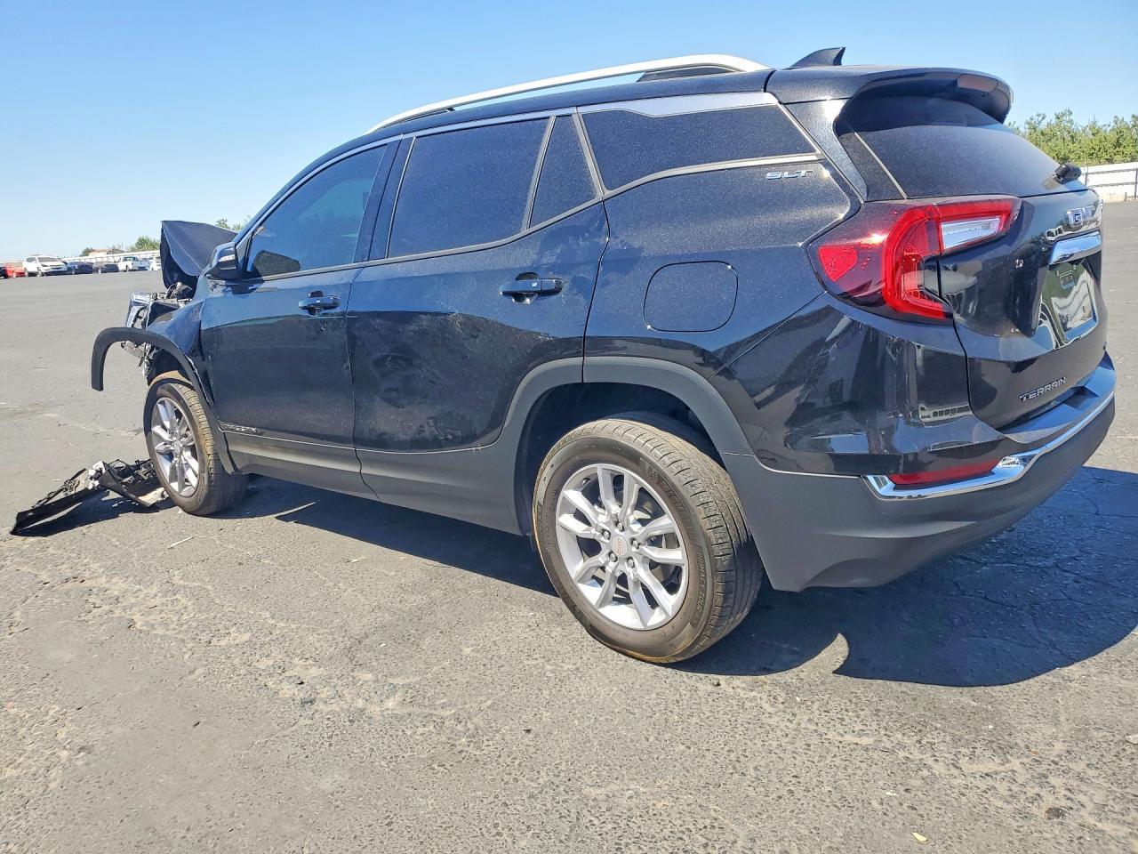 2024 GMC Terrain, Slt