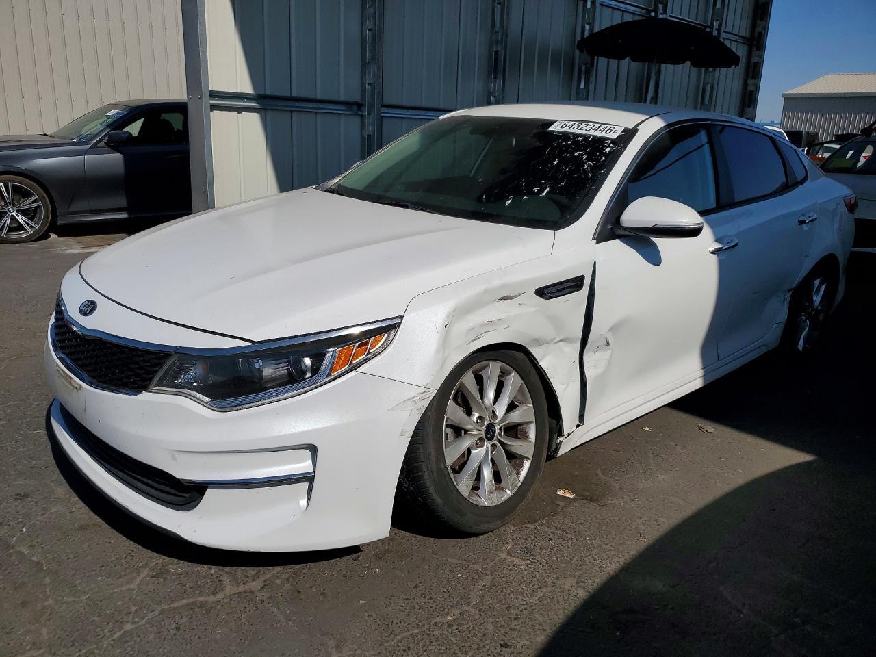 2016 KIA Optima, LX