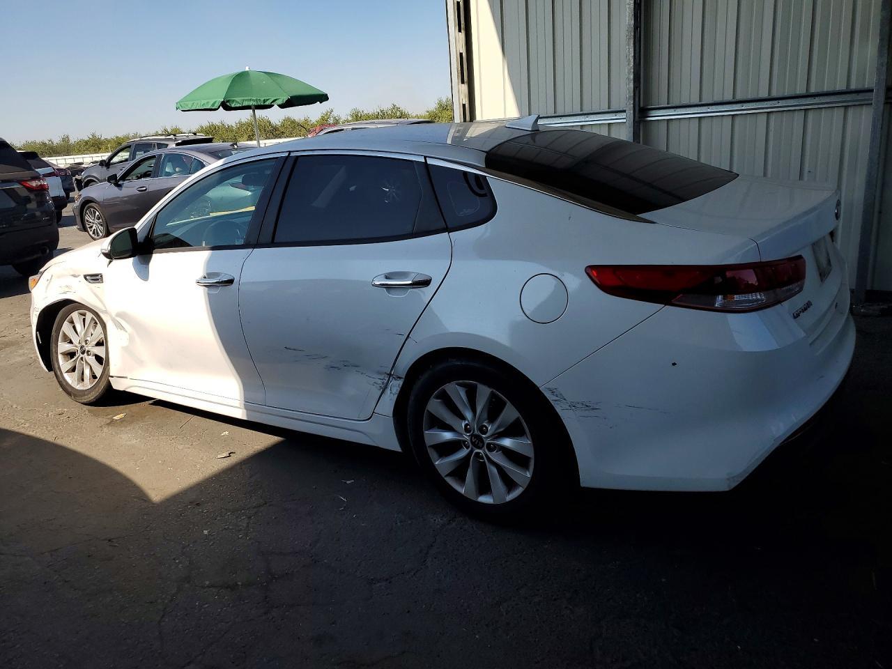 2016 KIA Optima, LX