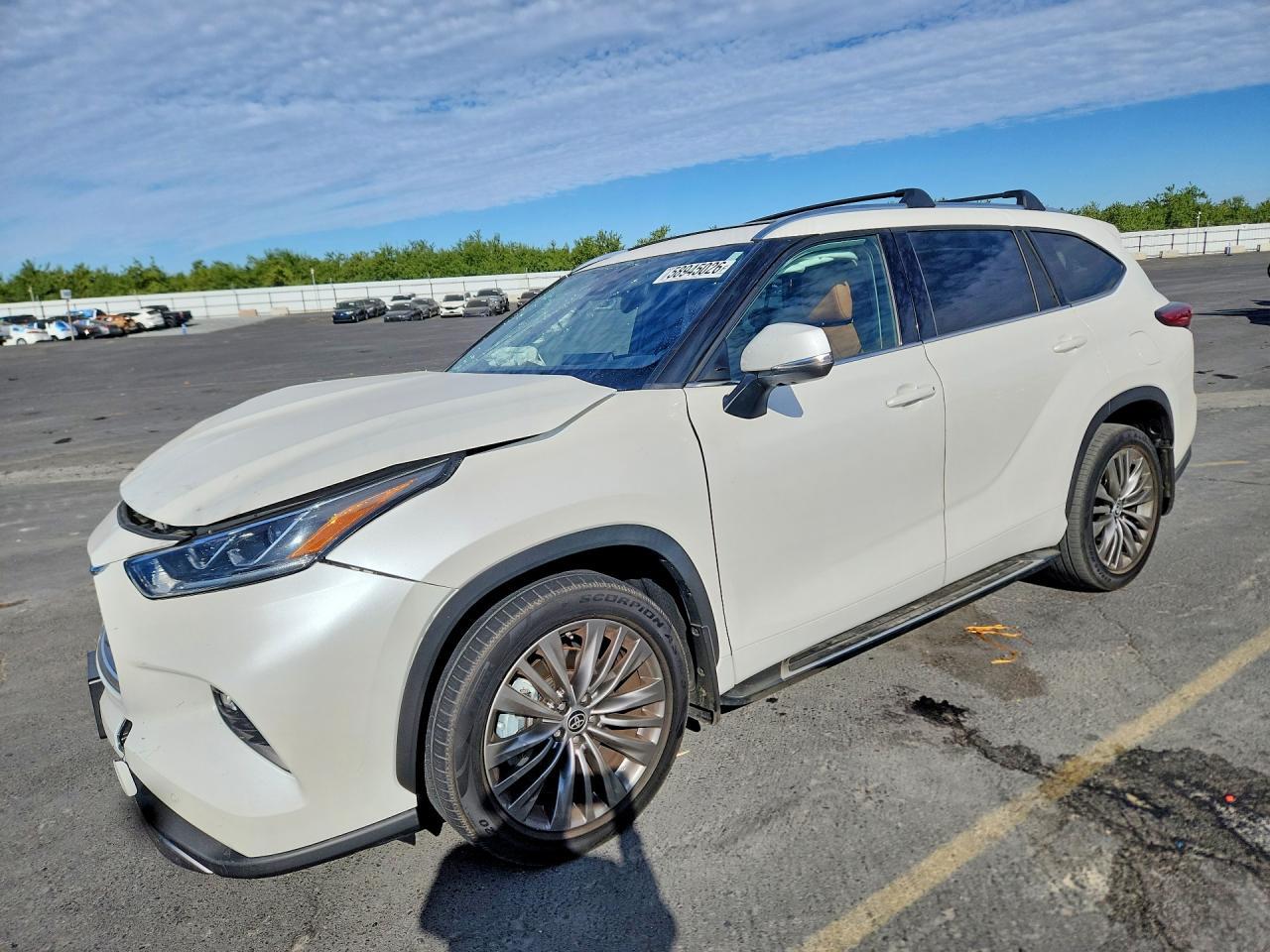 2020 Toyota Highlander, Platinum