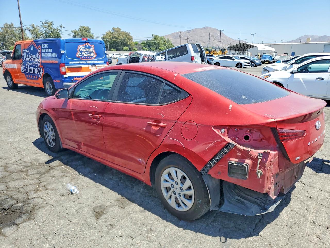 2020 Hyundai Elantra, SE