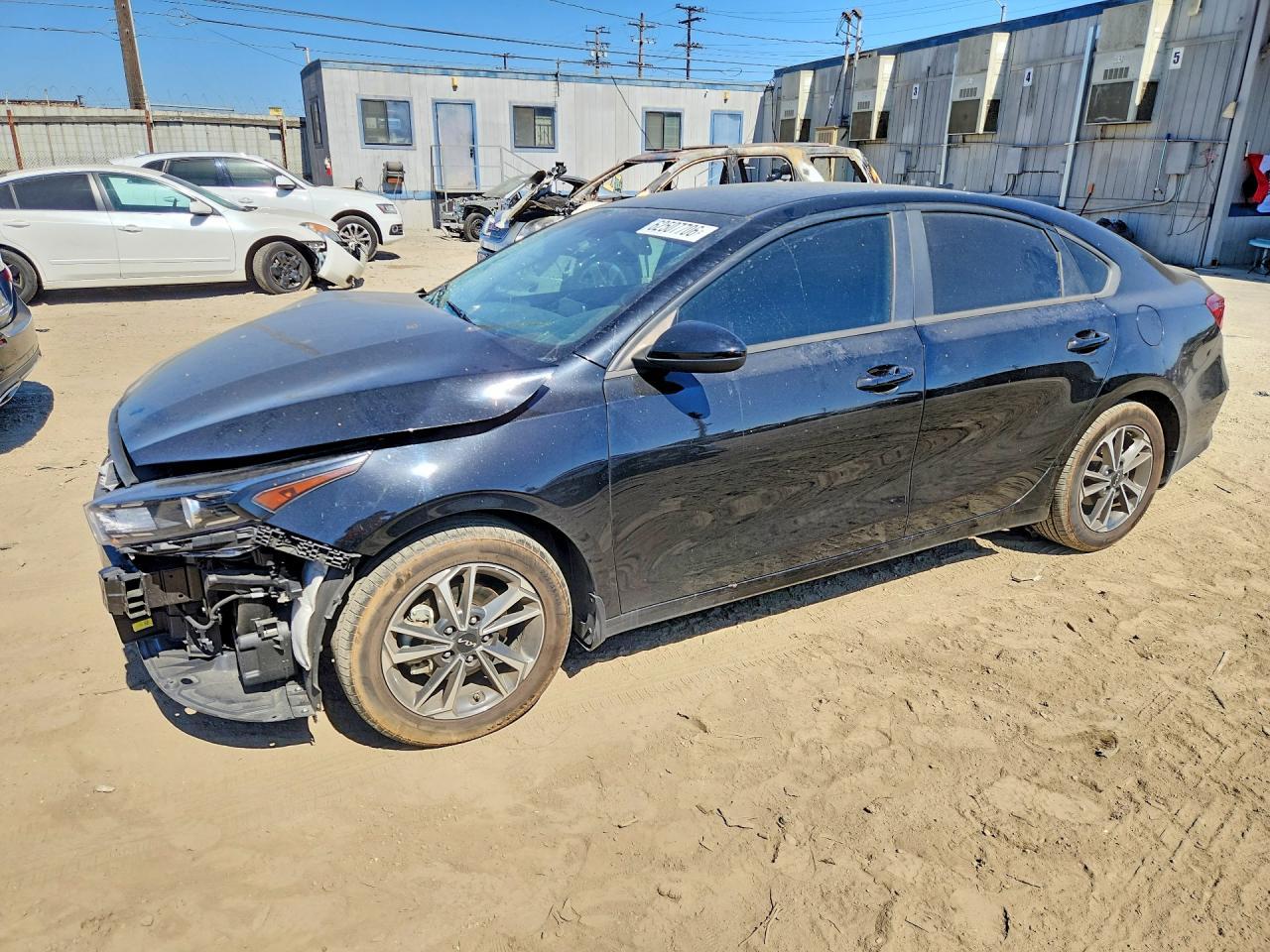 2023 KIA Forte, Lxs