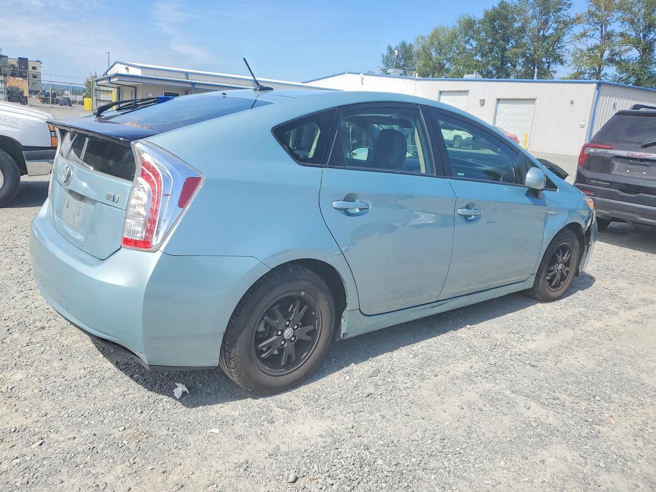 2015 Toyota Prius, Four