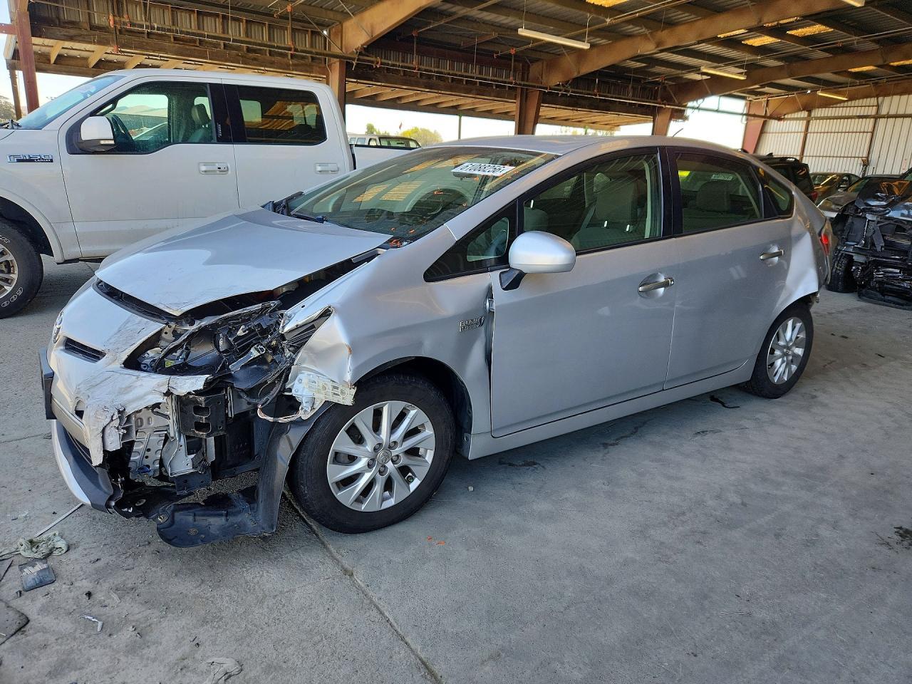2015 Toyota Prius, Base