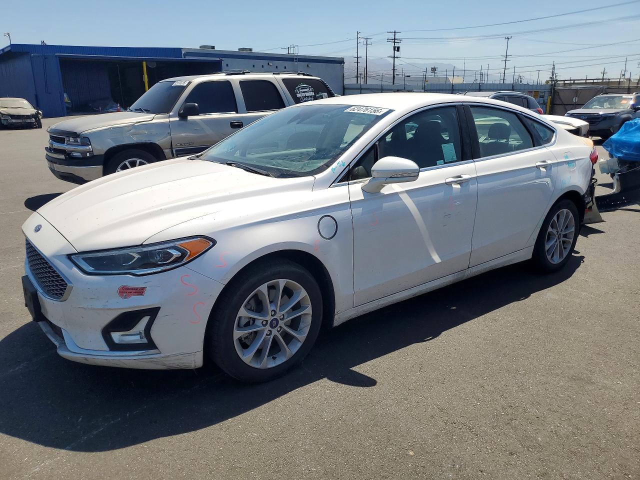 2020 Ford Fusion, Titanium