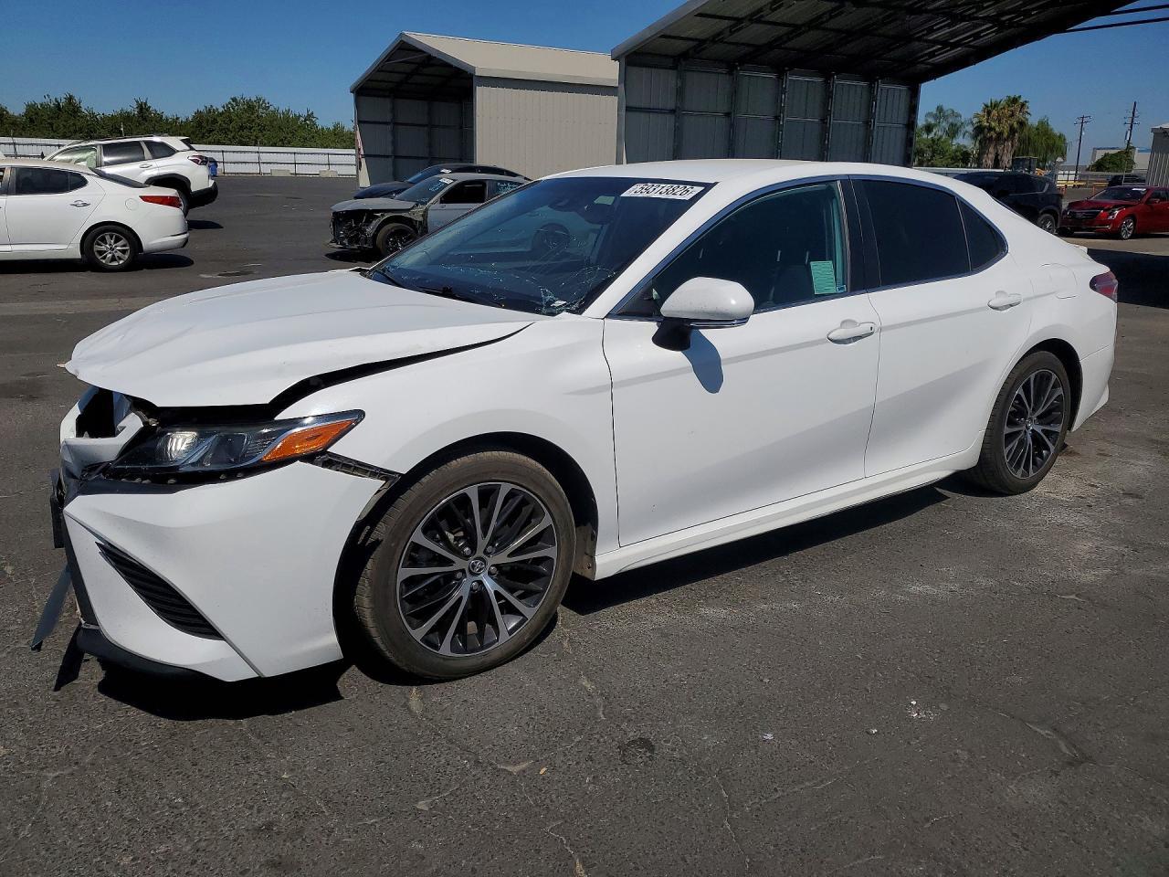 2020 Toyota Camry, SE