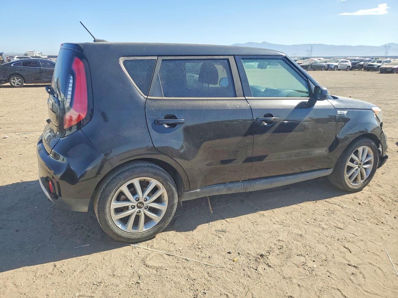 2018 KIA Soul, +