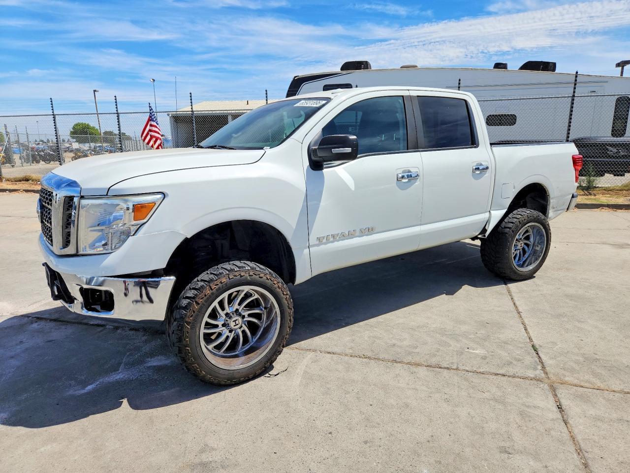 2018 Nissan Titan, S