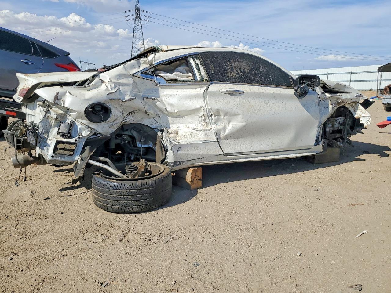 2021 Infiniti Q60, Luxe