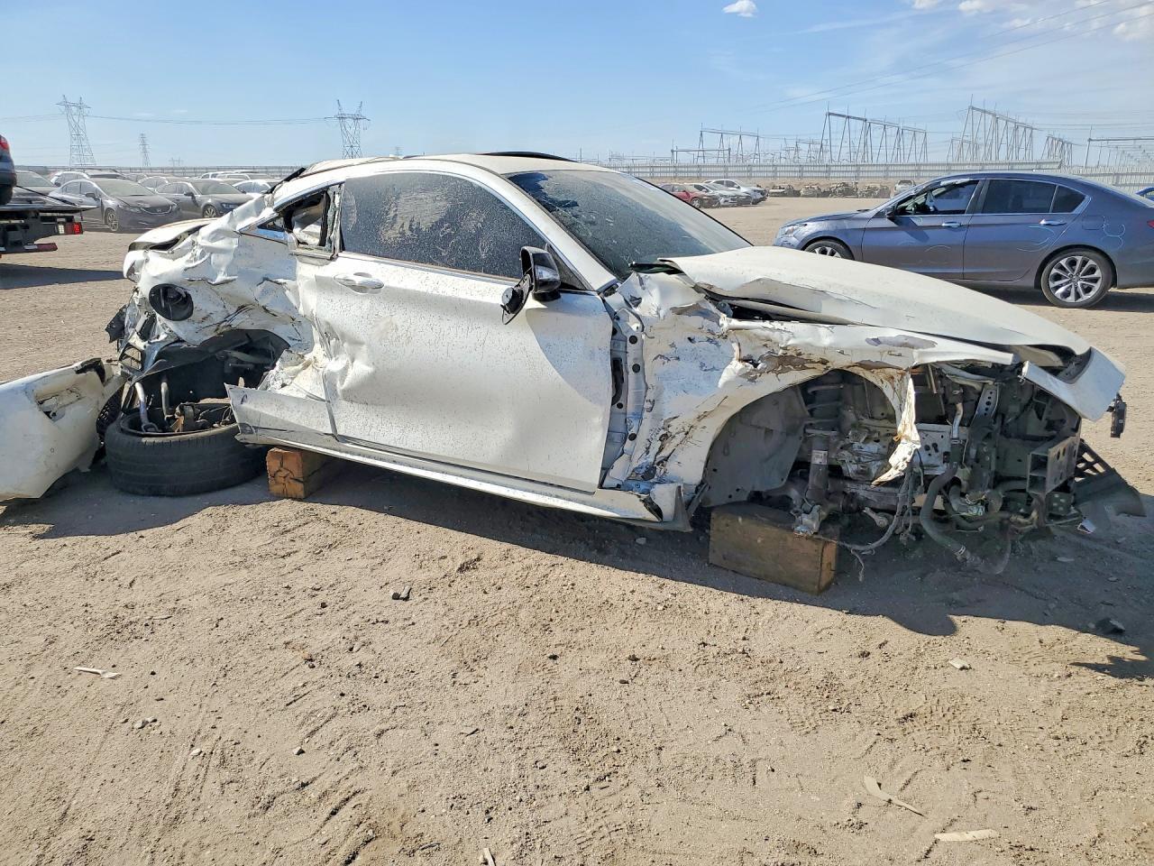 2021 Infiniti Q60, Luxe