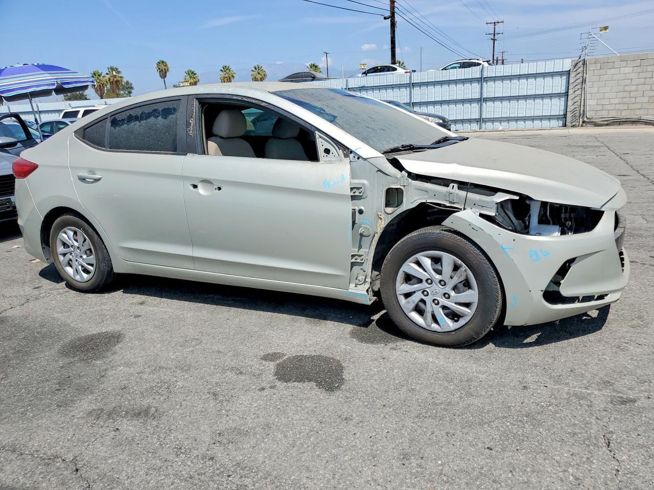 2017 Hyundai Elantra, SE