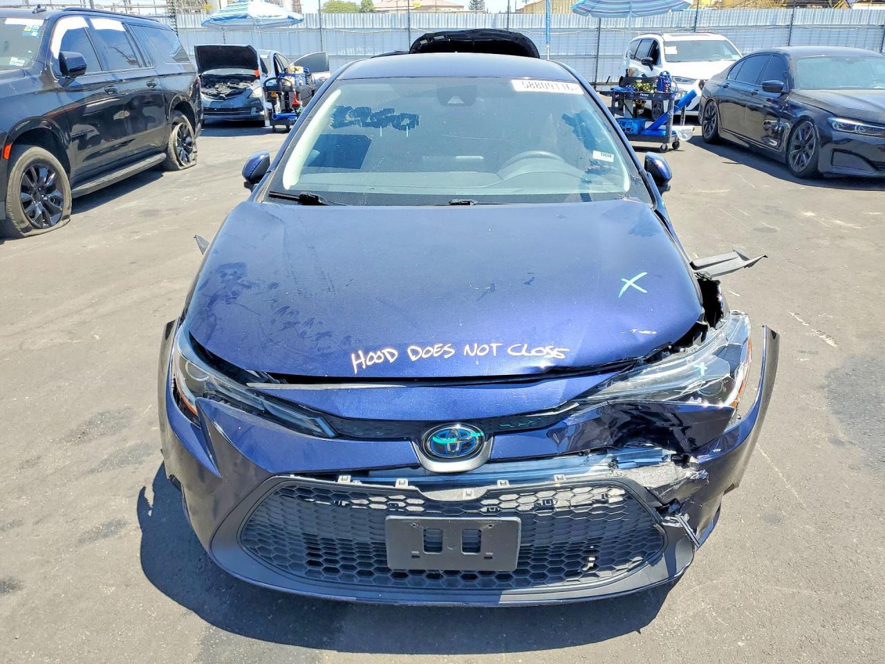 2022 Toyota Corolla, LE