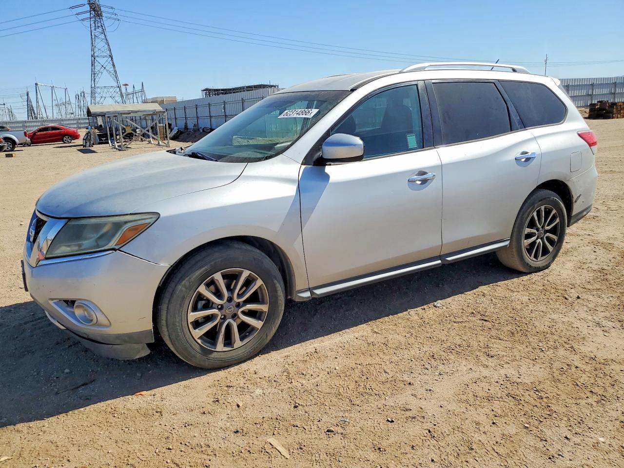 2015 Nissan Pathfinder, S