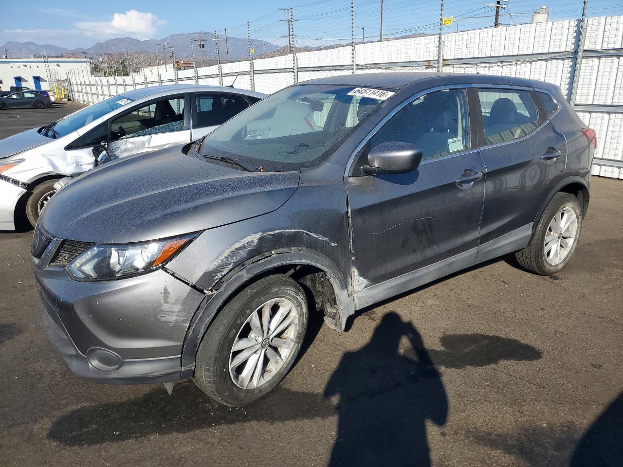 2019 Nissan Rogue, S