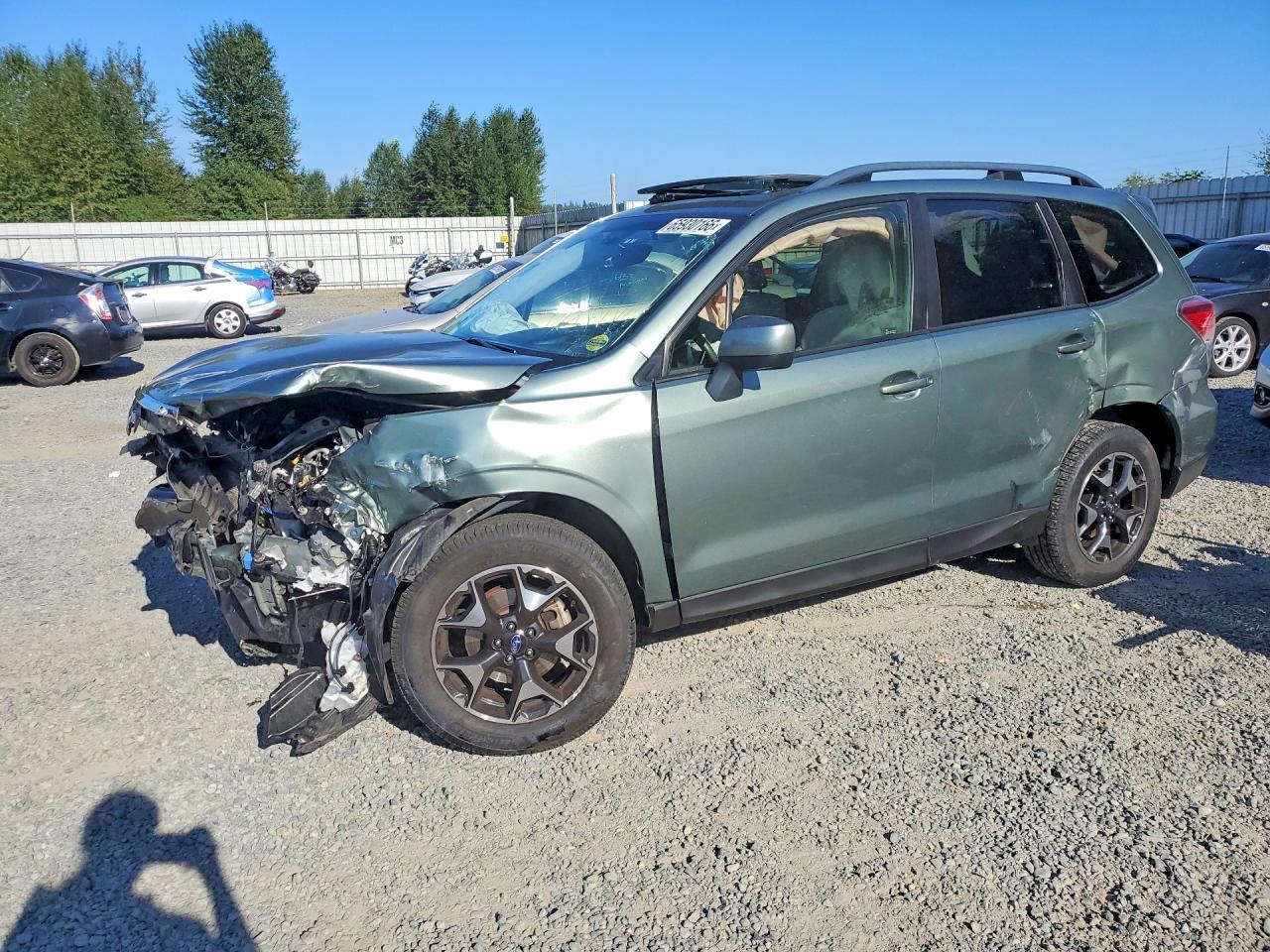 2017 Subaru Forester, 2.5I Pr...