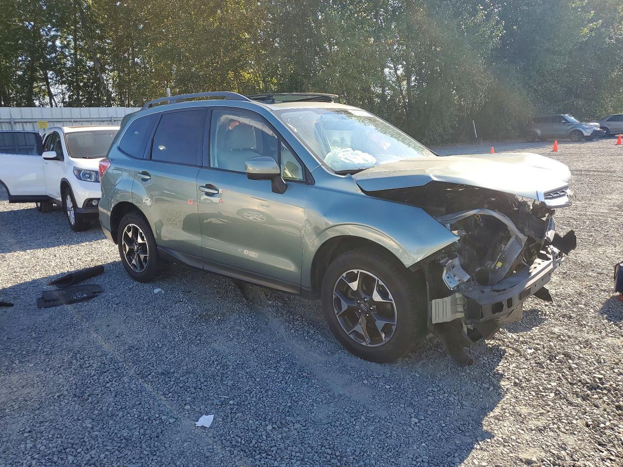 2017 Subaru Forester, 2.5I Pr...