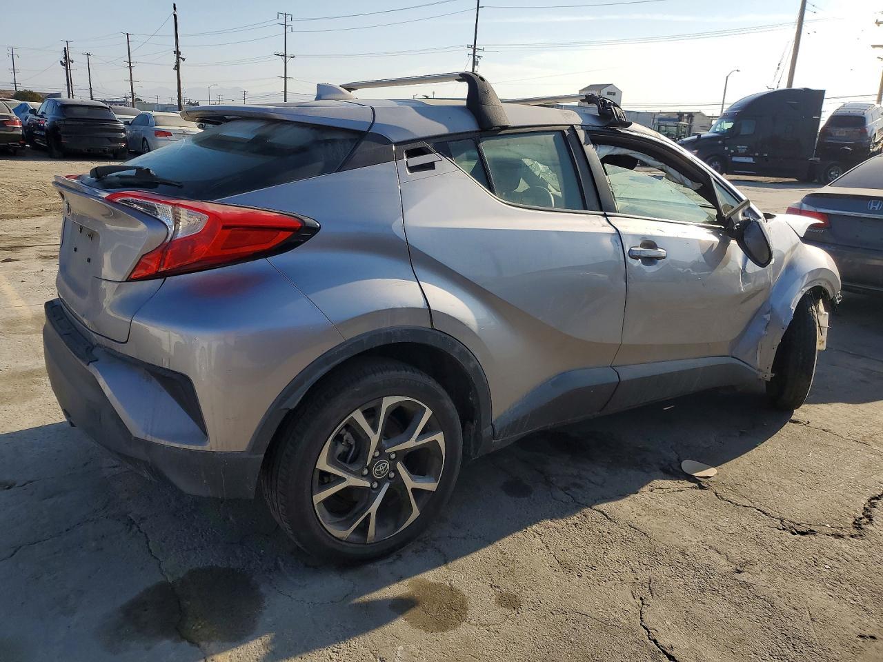 2019 Toyota C-HR, Xle
