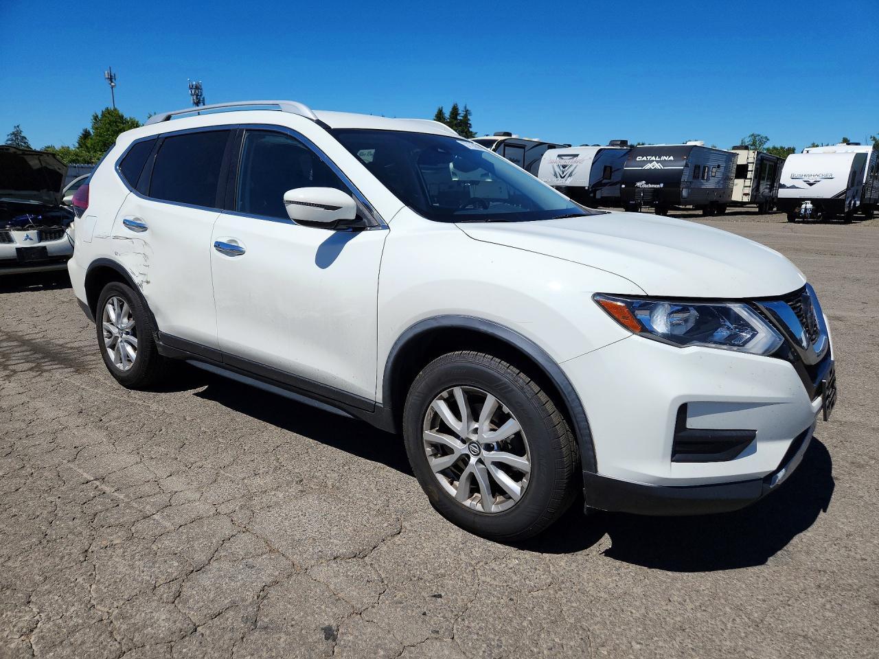 2020 Nissan Rogue, SV