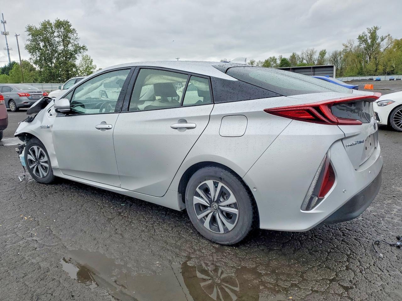 2018 Toyota Prius, Advanced