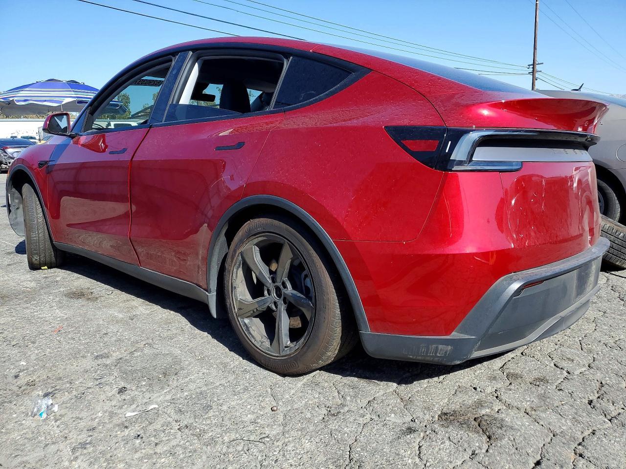 2026 Tesla MODEL Y