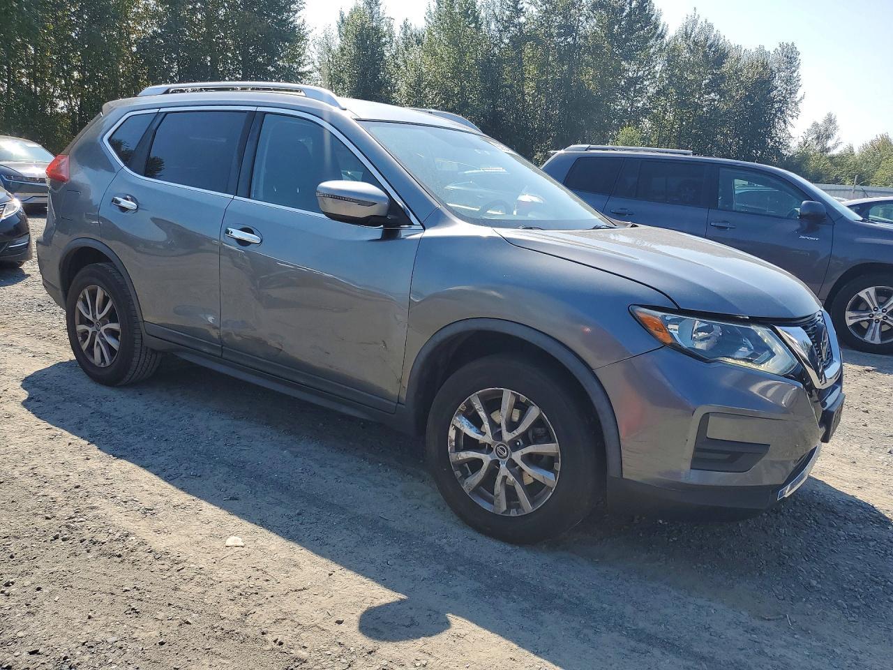 2018 Nissan Rogue, SV