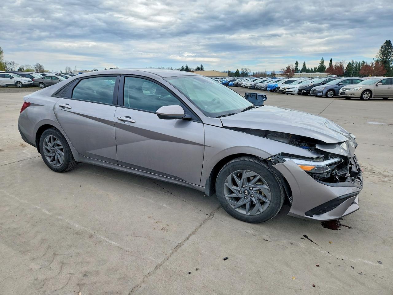 2024 Hyundai Elantra, Blue