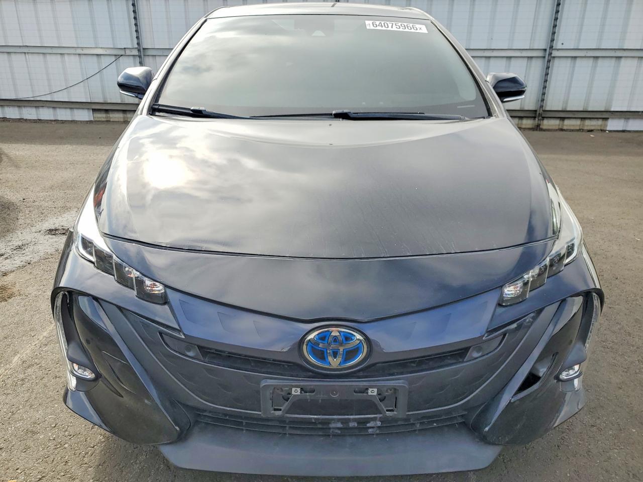 2020 Toyota Prius, Limited