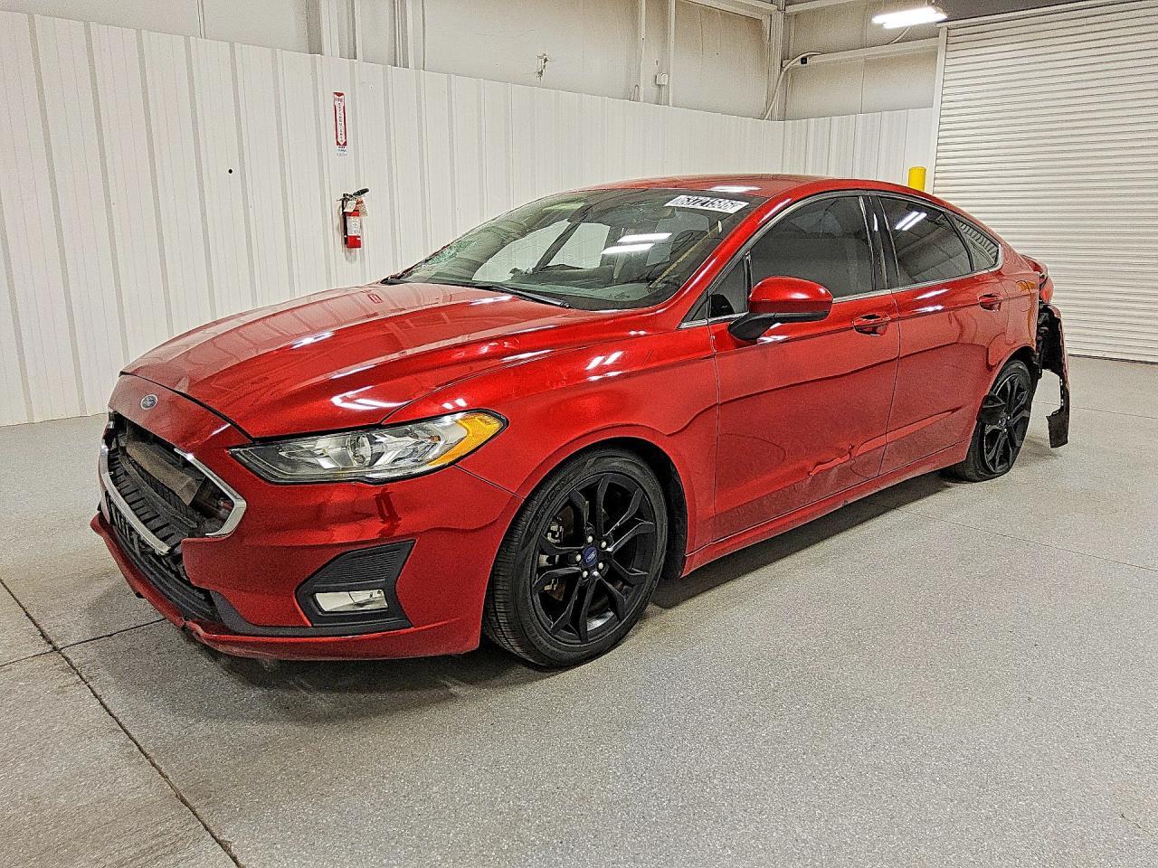 2020 Ford Fusion, SE