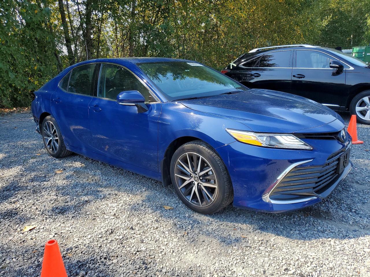 2023 Toyota Camry, Xle