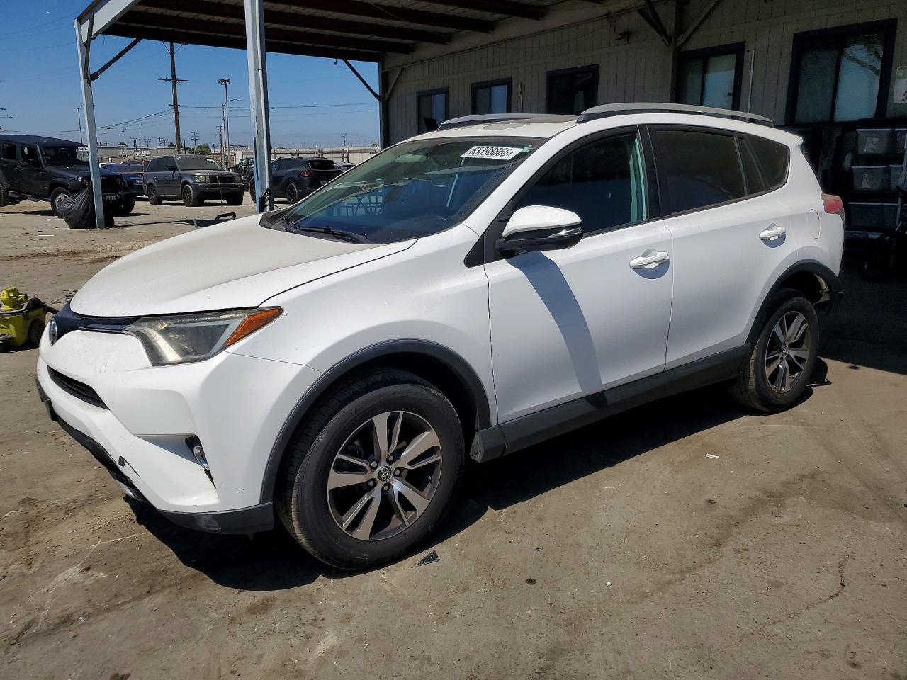 2016 Toyota RAV4, Xle