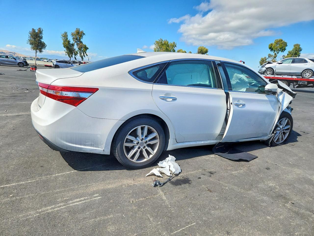 2015 Toyota Avalon, Limited