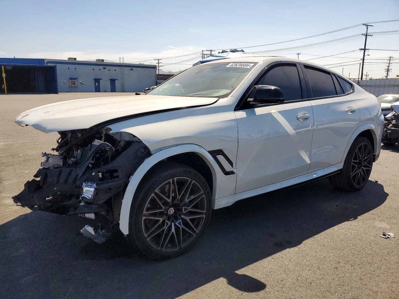 2023 BMW X6, M