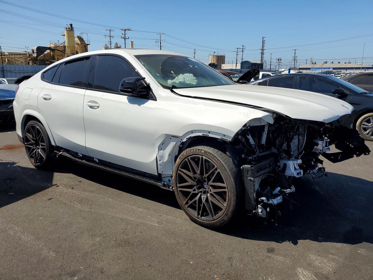 2023 BMW X6, M