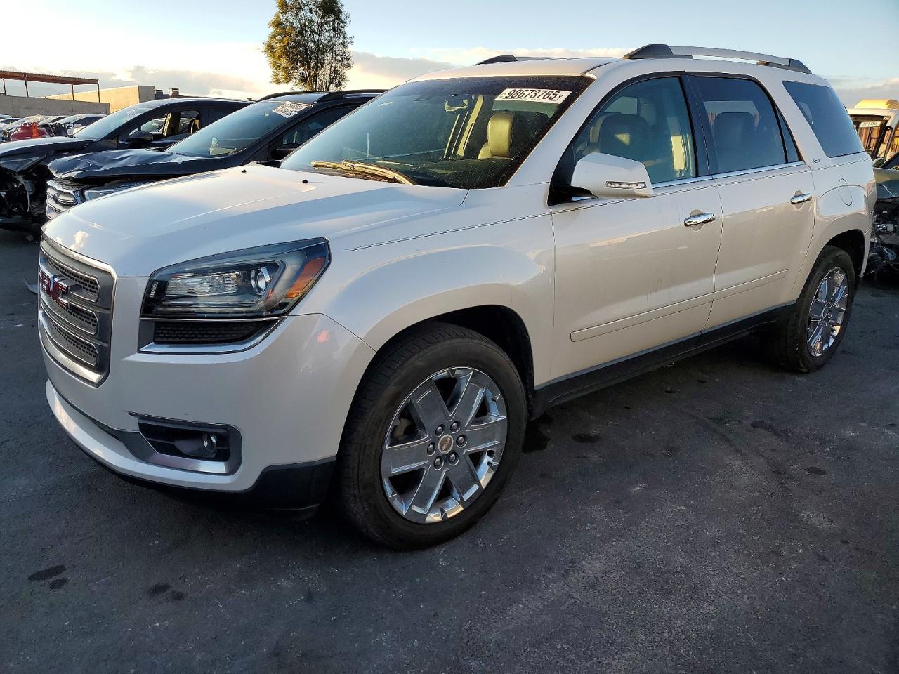 2017 GMC Acadia, Slt-2