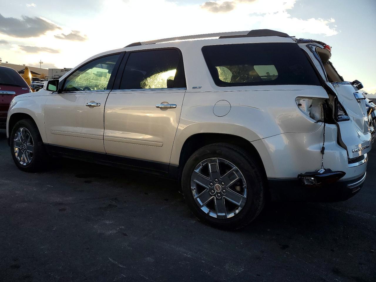2017 GMC Acadia, Slt-2